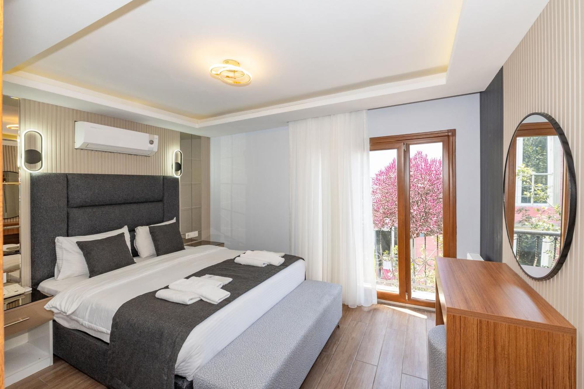 T-Square Residence Istanbul Exterior photo